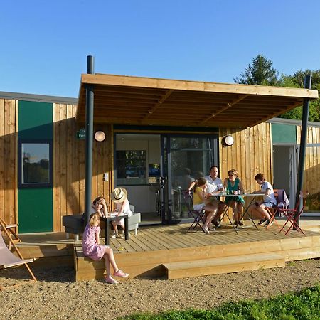 Les Roulottes & Cottages Du Moulin Chenillé-Changé Exteriör bild