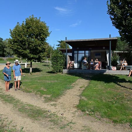Les Roulottes & Cottages Du Moulin Chenillé-Changé Exteriör bild