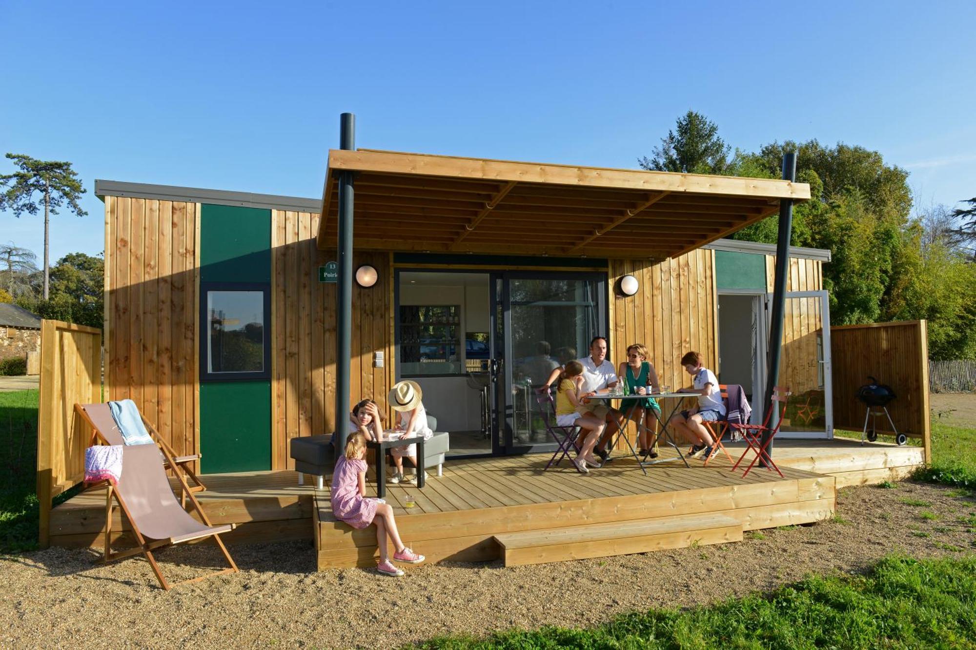 Les Roulottes & Cottages Du Moulin Chenillé-Changé Exteriör bild